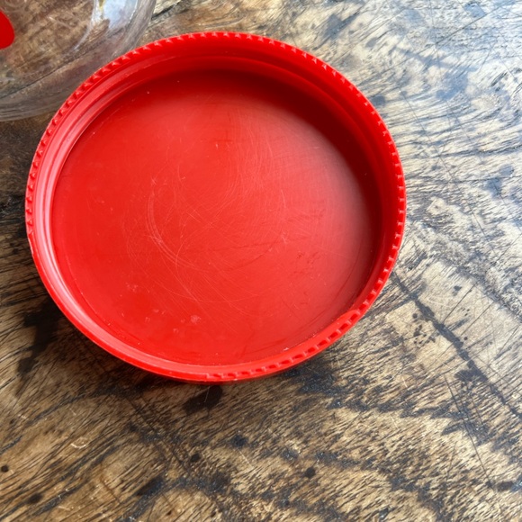 Large vintage glass jar, strawberry jar, strawberry print. Lidded jar - Picture 8 of 9